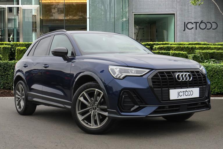 Used 2023 AUDI Q3 1.5 TFSI CoD 35 Black Edition SUV 5dr Petrol S Tronic Euro 6 (s/s) (150 ps) Blue at JCT600
