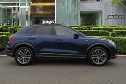 AUDI Q3 Photo 3