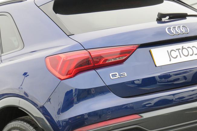 AUDI Q3 Photo 34