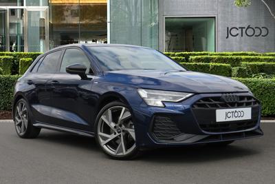 2025 AUDI A3 1.5 TFSI 35 Black Edition Sportback 5dr Petrol S Tronic Euro 6 (s/s) (150 ps) at JCT600