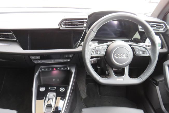 AUDI A3 Photo 33