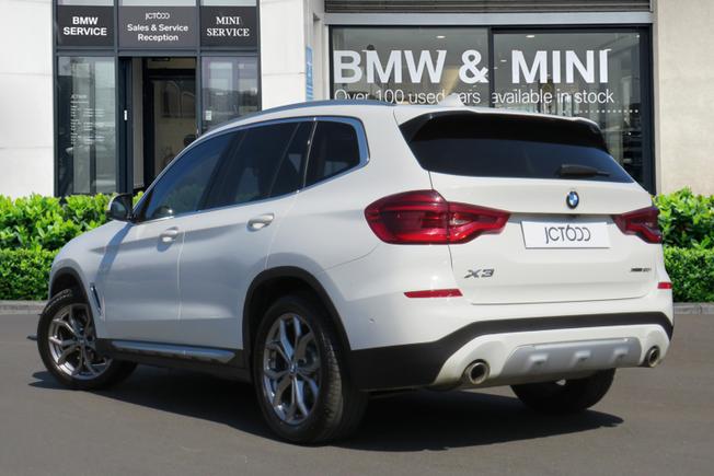 BMW X3 Photo 2
