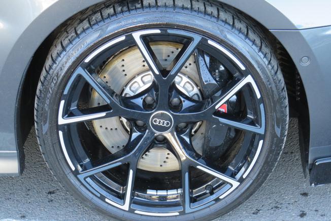 AUDI RS3 Photo 14