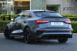 AUDI RS3 Photo 2