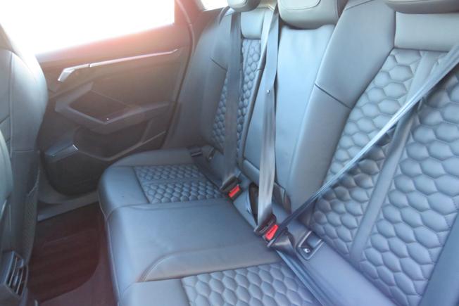 AUDI RS3 Photo 24