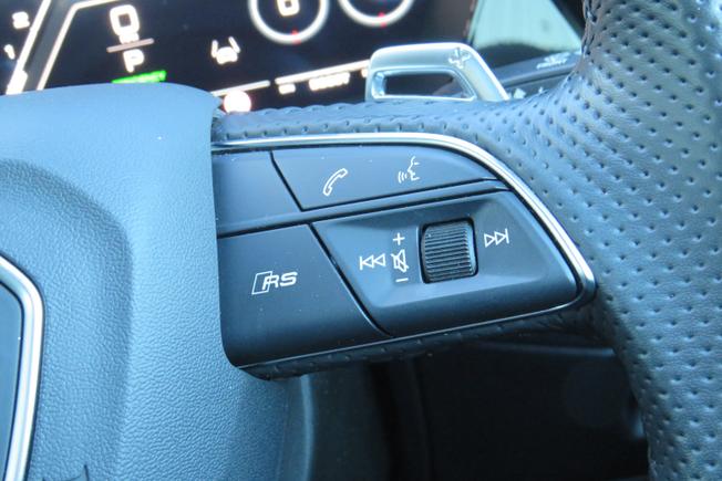 AUDI RS3 Photo 29