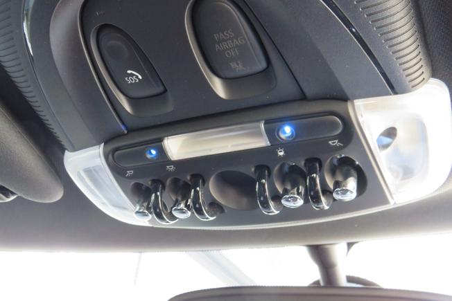 MINI Hatch Photo 19