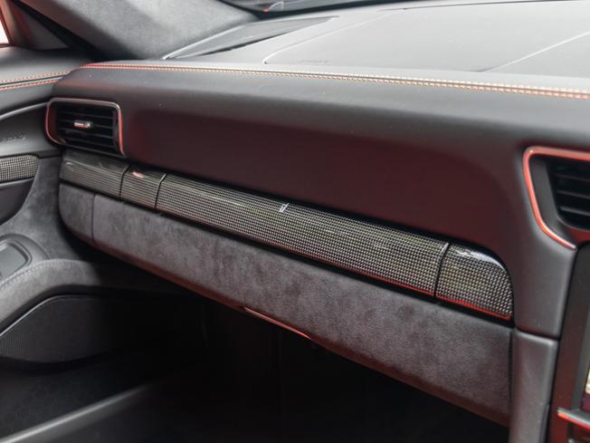 PORSCHE 911 Photo 26