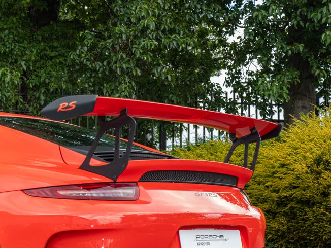 PORSCHE 911 Photo 38