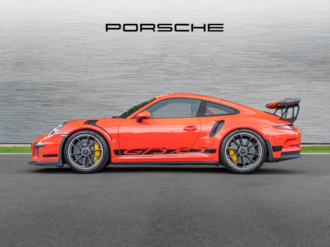 PORSCHE 911 Photo 5