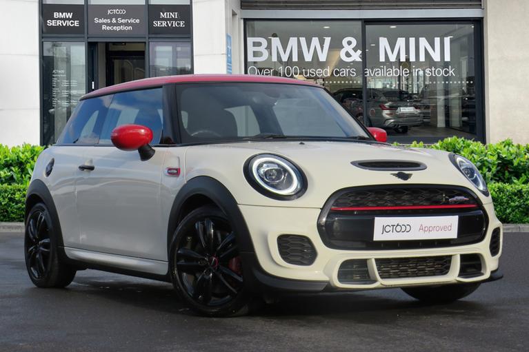 Used 2019 MINI Hatchback JOHN COOPER WORKS Pepper White at JCT600