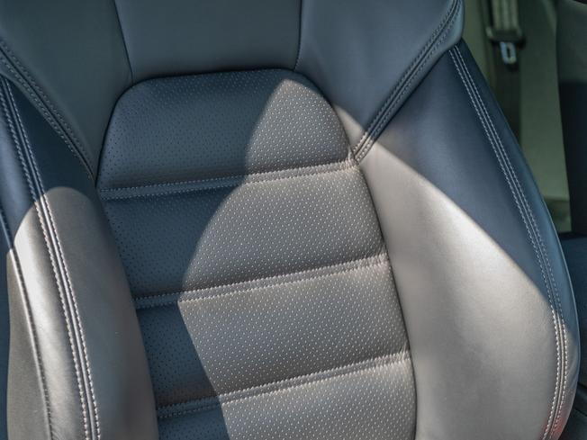 PORSCHE Macan Photo 11