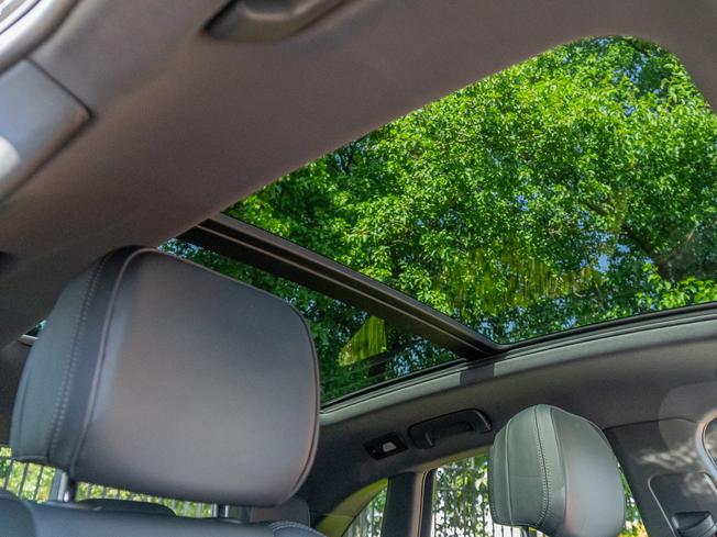 PORSCHE Macan Photo 29