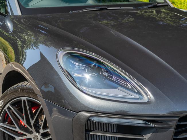 PORSCHE Macan Photo 32