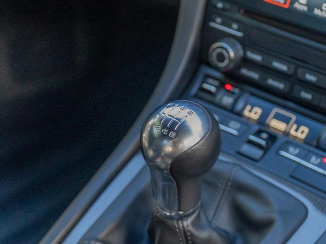PORSCHE 911 Photo 31