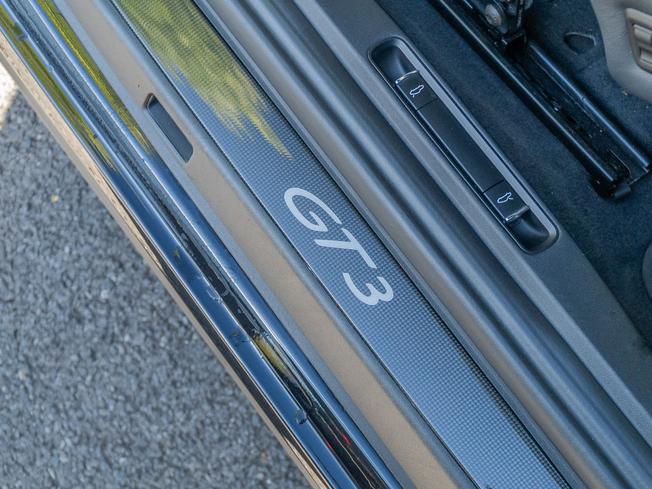 PORSCHE 911 Photo 34