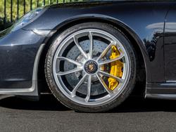 PORSCHE 911 Photo 4