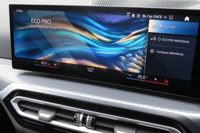 BMW 3 Series Photo 37