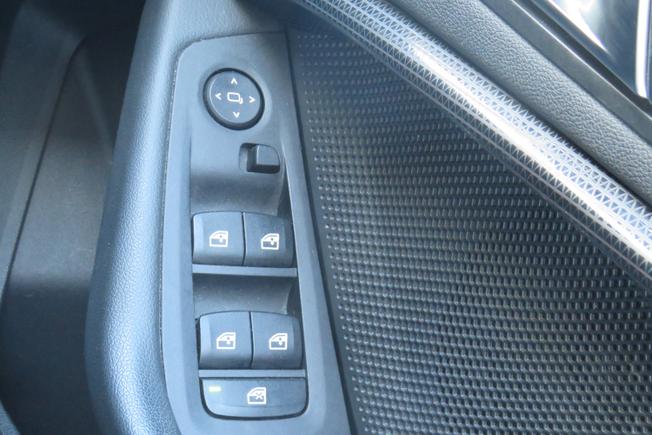 BMW 1 Series Photo 12