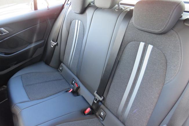 BMW 1 Series Photo 29