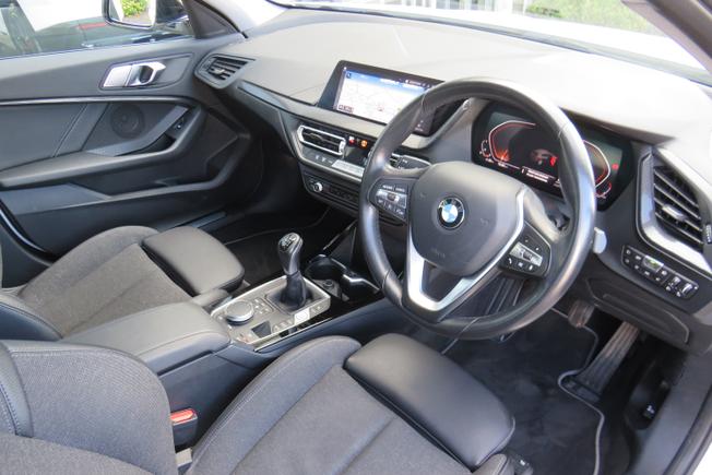 BMW 1 Series Photo 35
