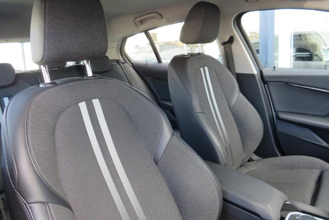 BMW 1 Series Photo 36