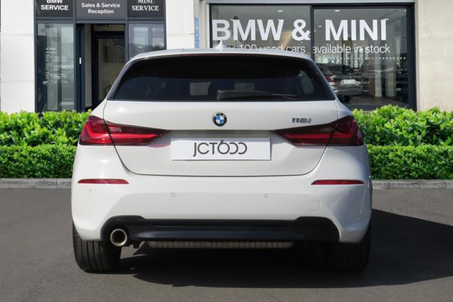 BMW 1 Series Photo 5