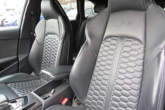 AUDI Rs4 Avant Photo 14