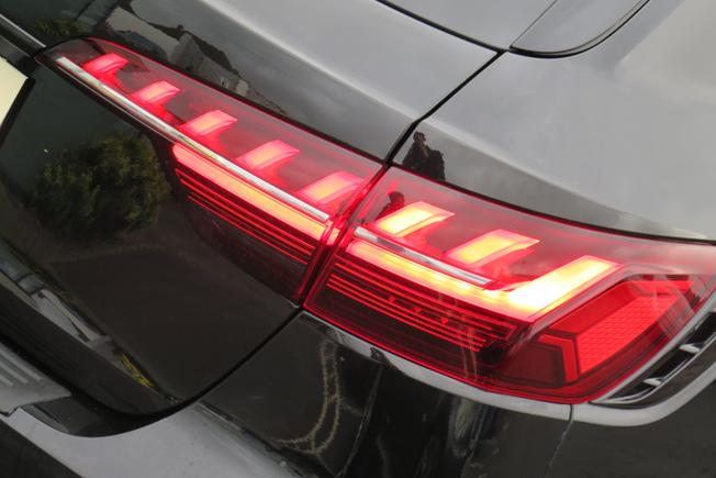 AUDI Rs4 Avant Photo 9