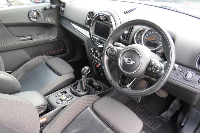 MINI Countryman Photo 22