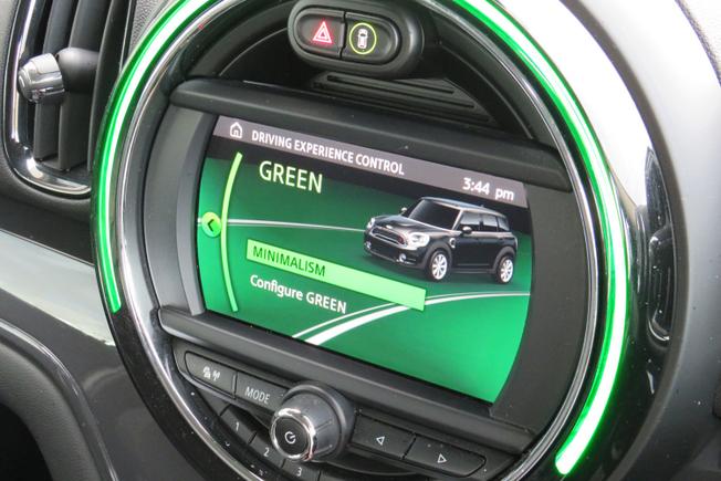 MINI Countryman Photo 30