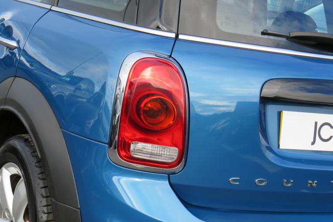 MINI Countryman Photo 35
