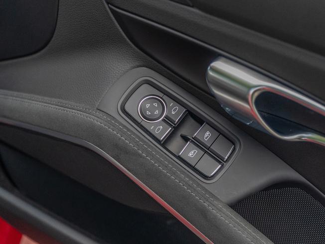 PORSCHE 718 Boxster Photo 34