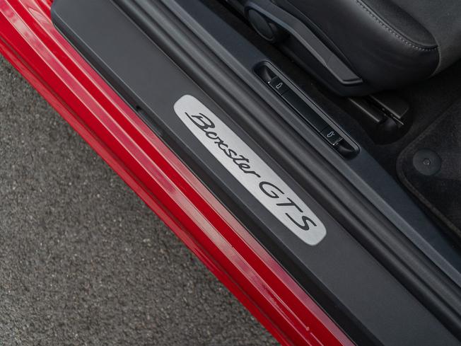 PORSCHE 718 Boxster Photo 37