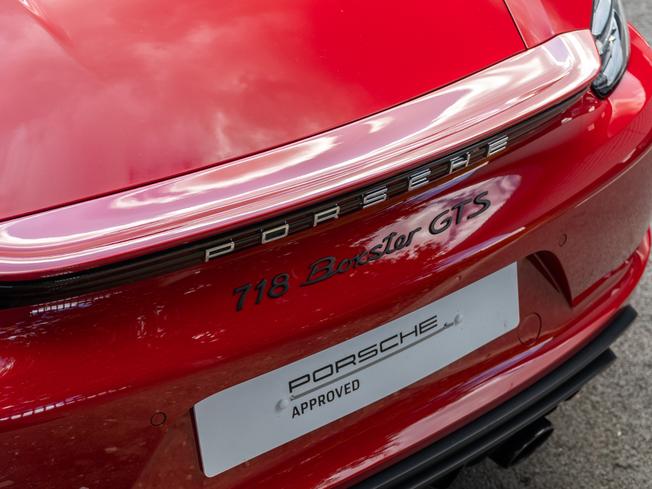 PORSCHE 718 Boxster Photo 45