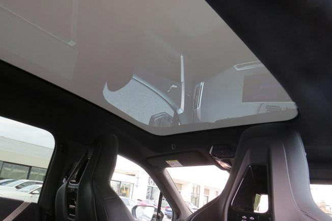 BMW Ix Photo 16