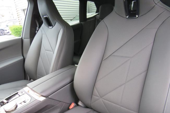 BMW Ix Photo 22