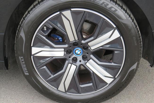 BMW Ix Photo 7
