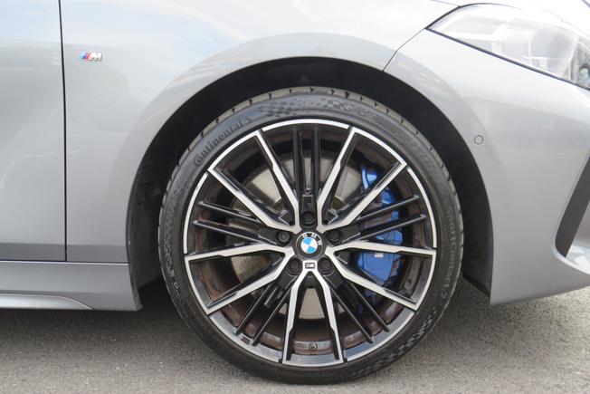 BMW 1 Series Photo 12