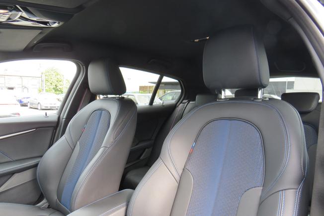 BMW 1 Series Photo 16