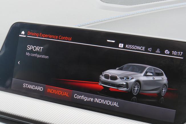 BMW 1 Series Photo 37