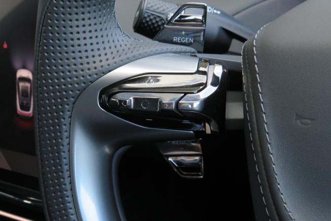 LOTUS Eletre Photo 29