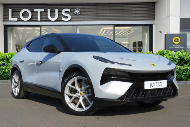 LOTUS Eletre Photo 1