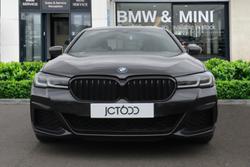 BMW 5 Series Photo 4