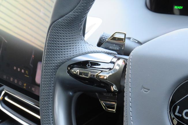 LOTUS Eletre Photo 23