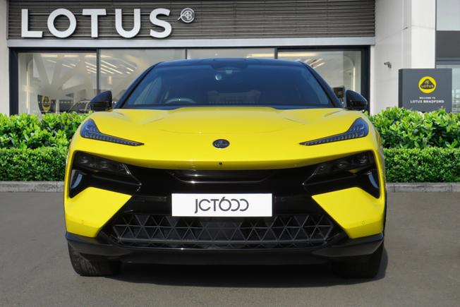 LOTUS Eletre Photo 5