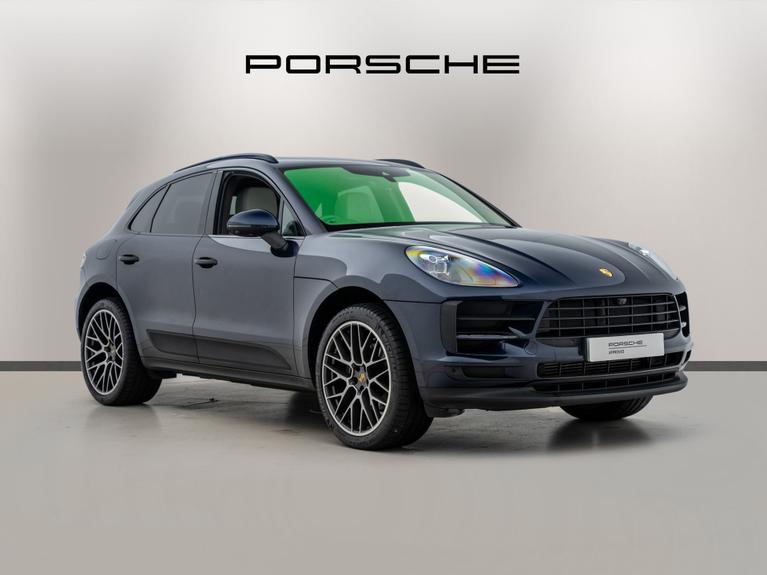 Used 2021 PORSCHE Macan 2.0T SUV 5dr Petrol PDK 4WD Euro 6 (s/s) (245 ps) Blue at JCT600