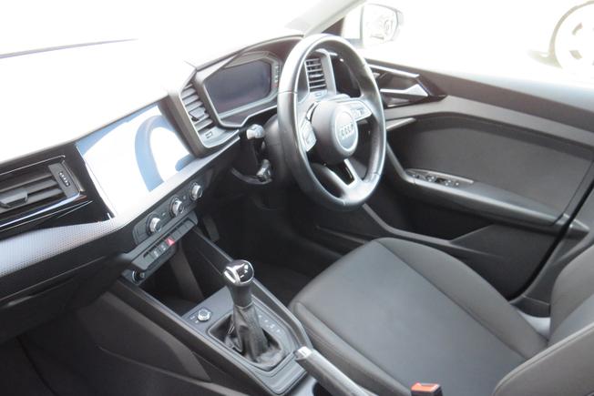 AUDI A1 Photo 32