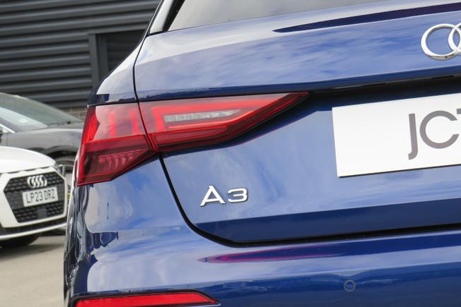 AUDI A3 Photo 38