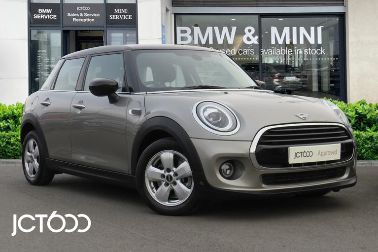 Used 2020 MINI Hatchback Cooper Classic Hatchback Melting Silver at JCT600